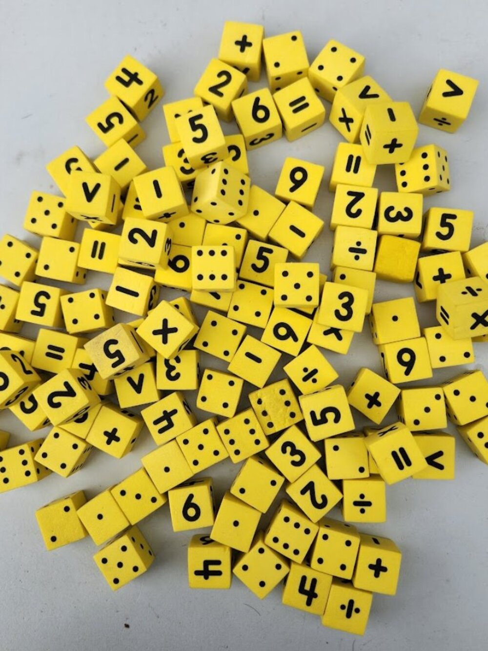 Koplow Games Foam Spot & Number Dice Yellow Math Mathematics Manipulatives Ideal - Picture 7 of 8